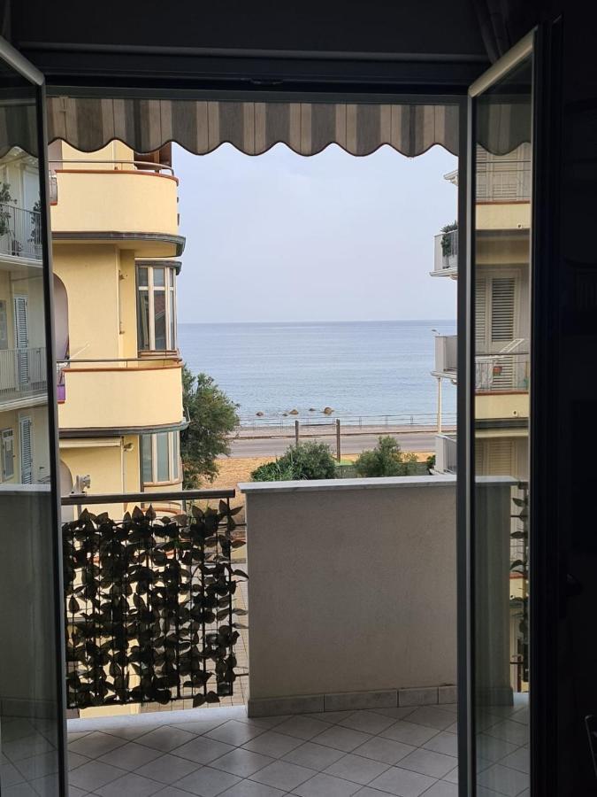 Casa Miro' Lejlighed Capo dʼOrlando Eksteriør billede